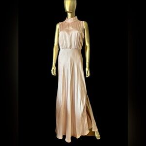 NWT Lulus Classic Elegance Satin Blush Mock Neck Maxi Dress Size Medium